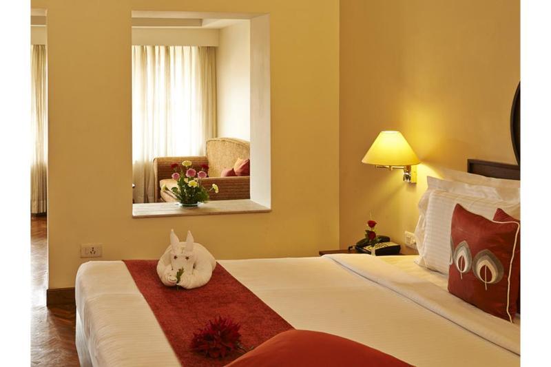 Club Mahindra Derby Green, Ooty Exteriör bild