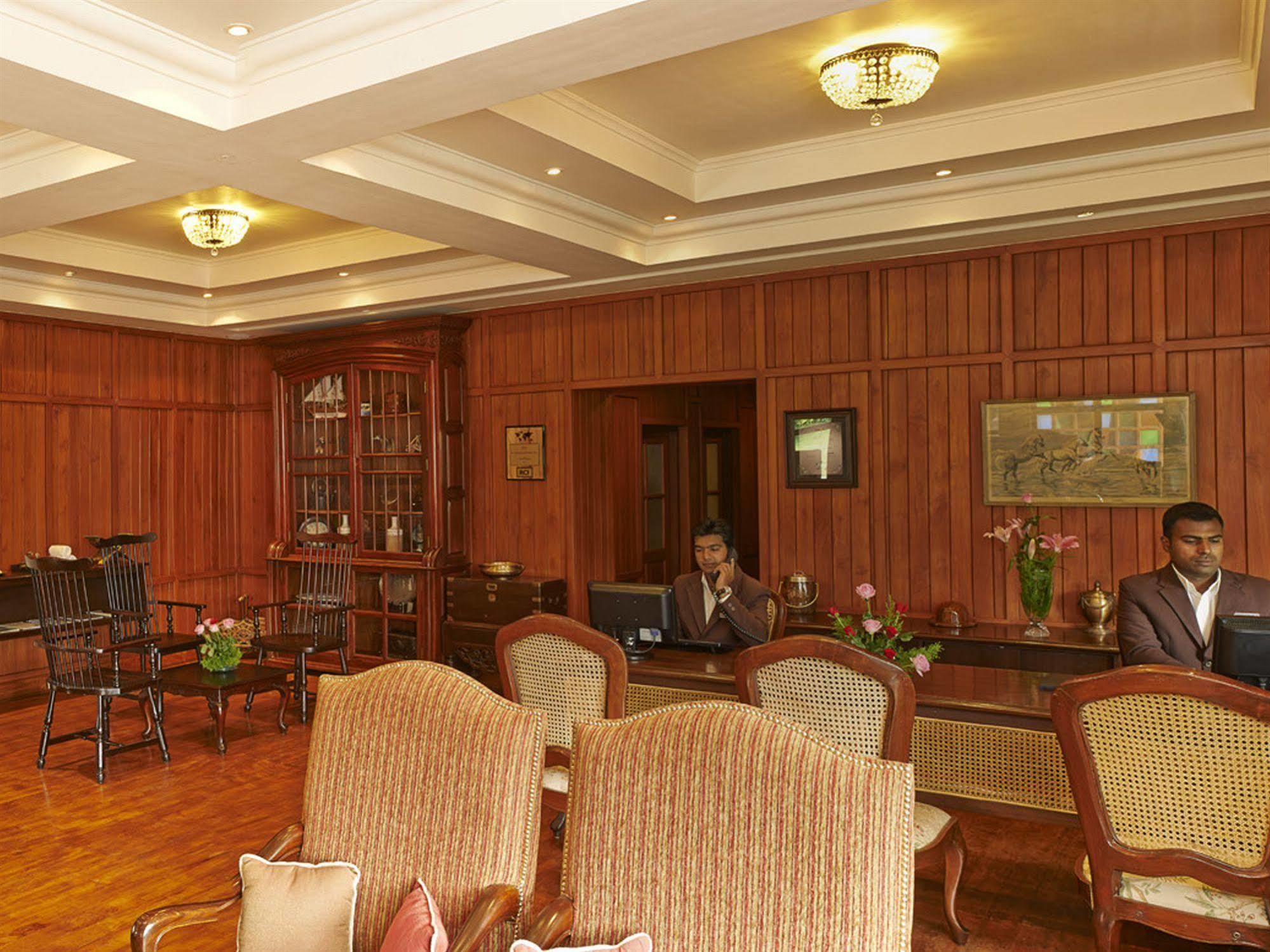 Club Mahindra Derby Green, Ooty Exteriör bild