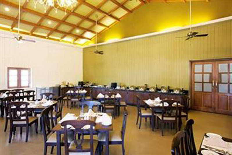 Club Mahindra Derby Green, Ooty Exteriör bild